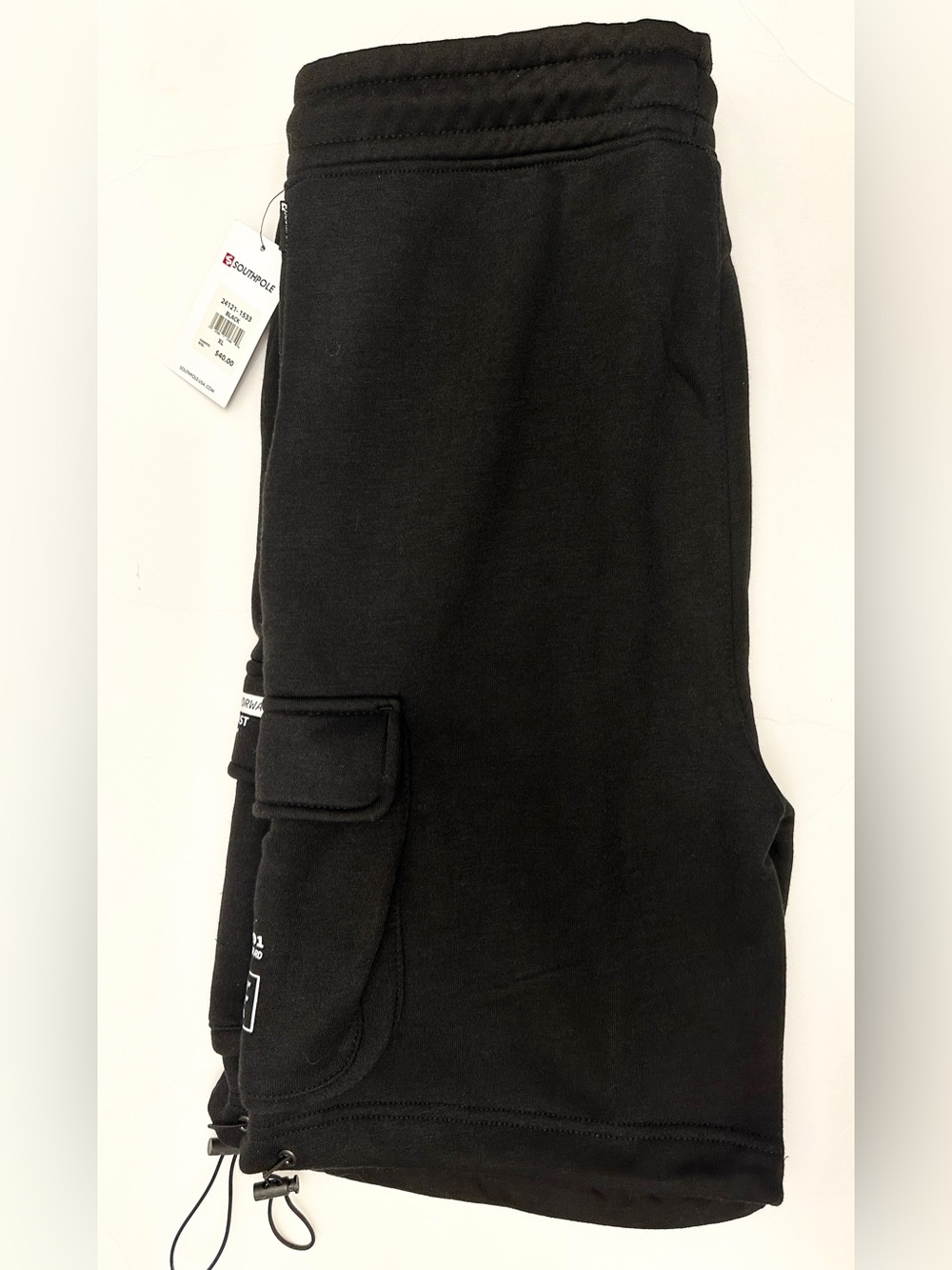 Men’s shorts* Size XL*Southpole Black Cargo Pocket Sweat Shorts*